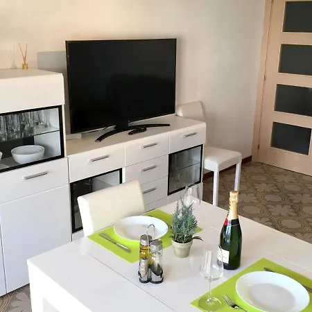Appartement Sunshine With Great Sea View And Terrace In *